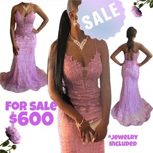 Lavender, size 6 Prom Dress